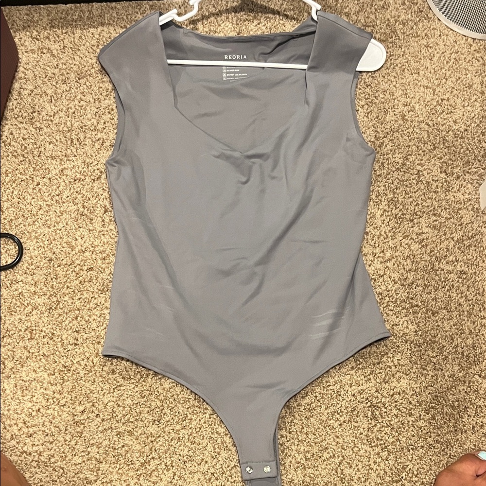 ReoRia Sleek Gray Bodysuit
